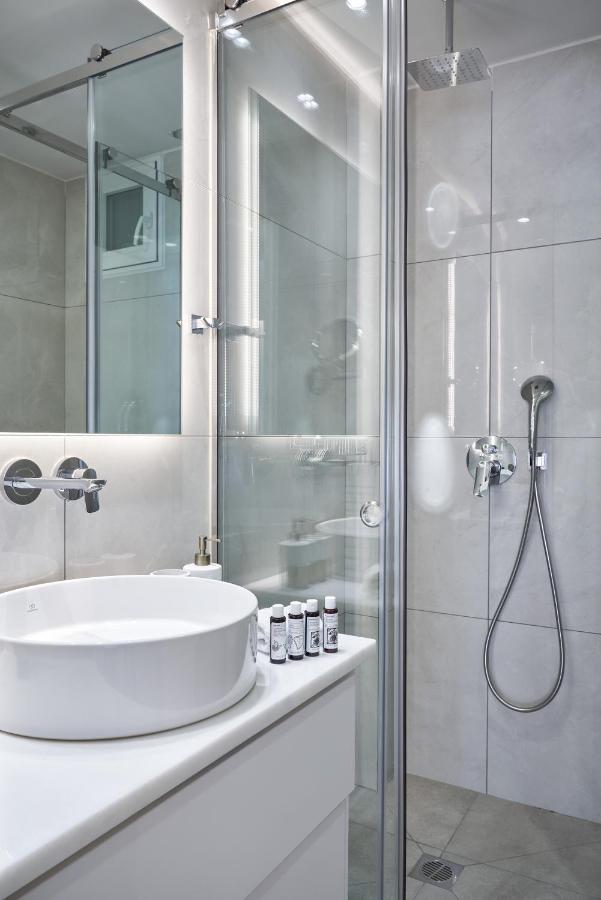 Urban Heights 3Bd Apt, Next To Hilton Atena Exterior foto