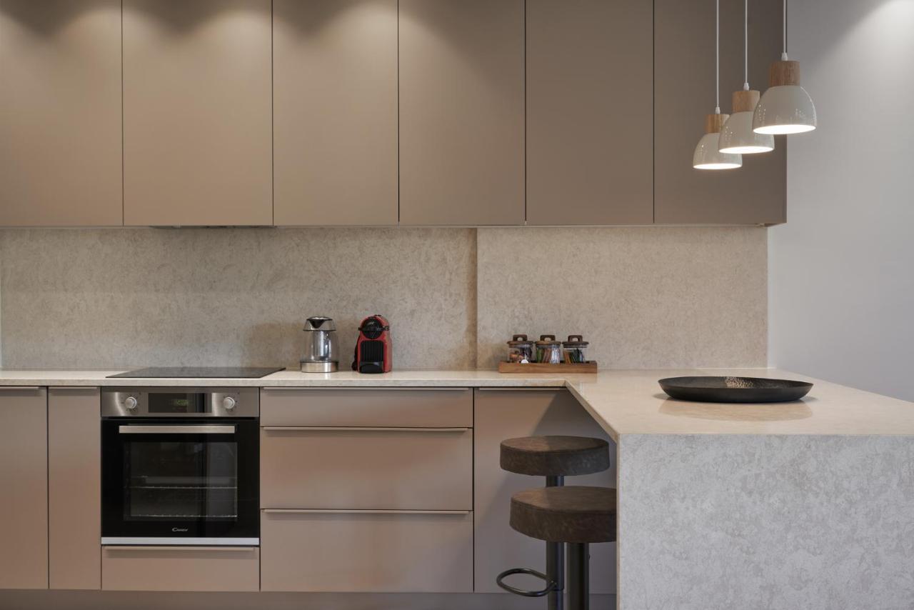 Urban Heights 3Bd Apt, Next To Hilton Atena Exterior foto